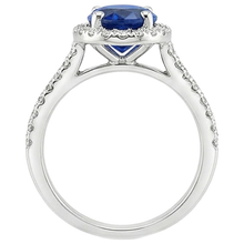 natural round sapphire 5ct ring top view