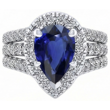 natural round sapphire 5ct ring close up detail