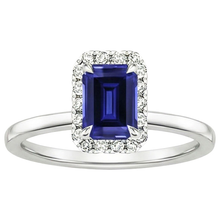 natural emerald sapphire 4ct ring top view