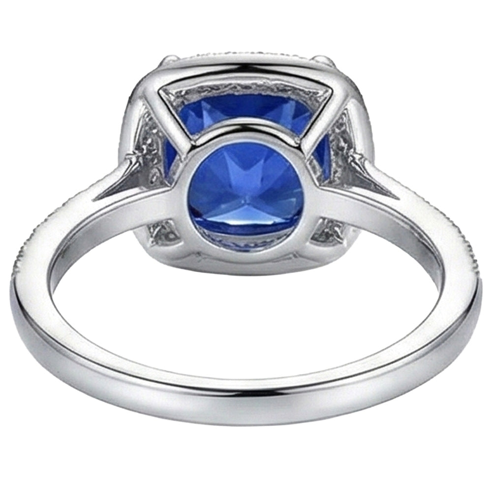 natural round sapphire 3.00ct ring on white background