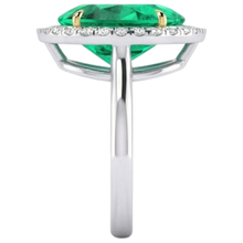 Exquisite Precious Stone Ring 3 ct – top view