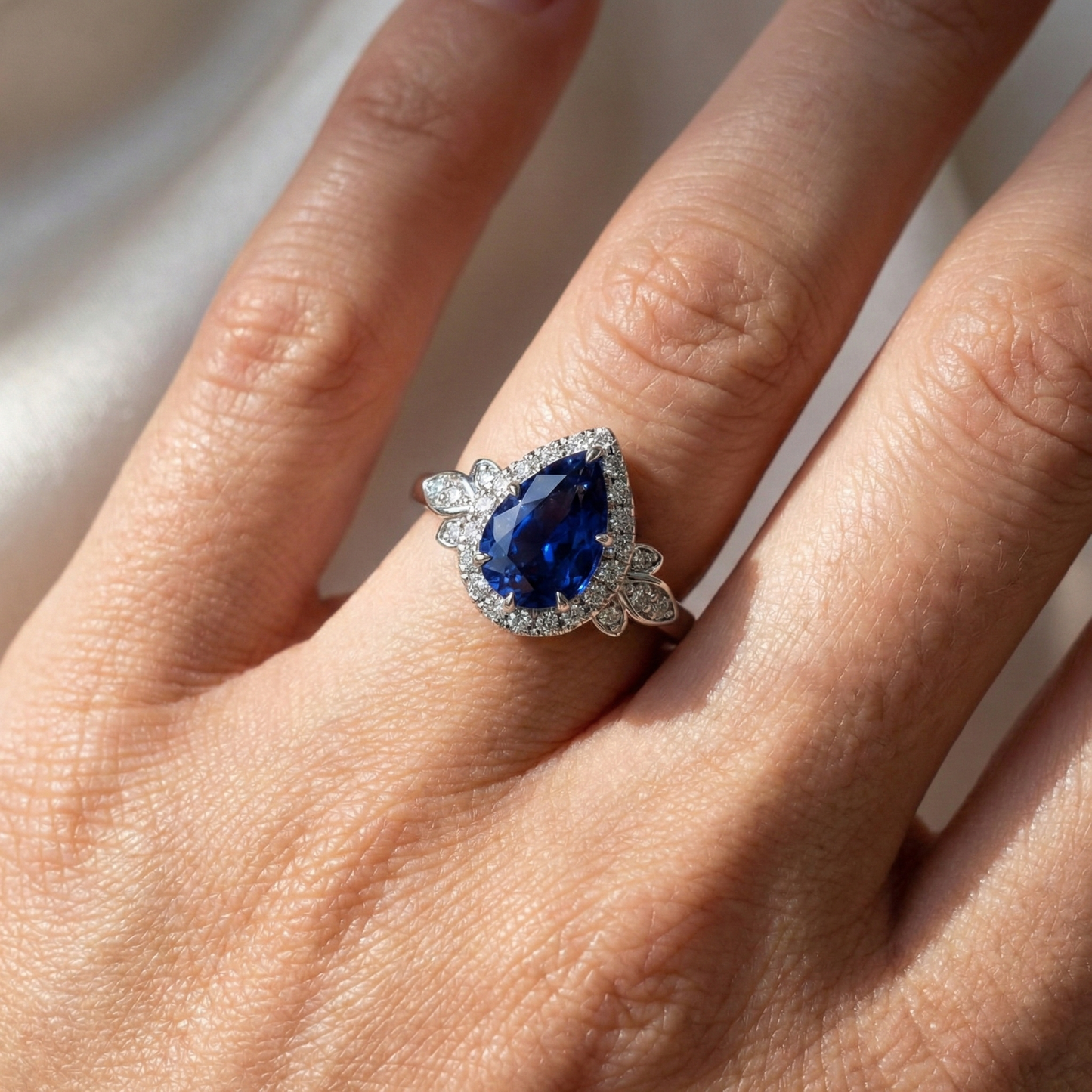 natural round sapphire 4ct ring certificate