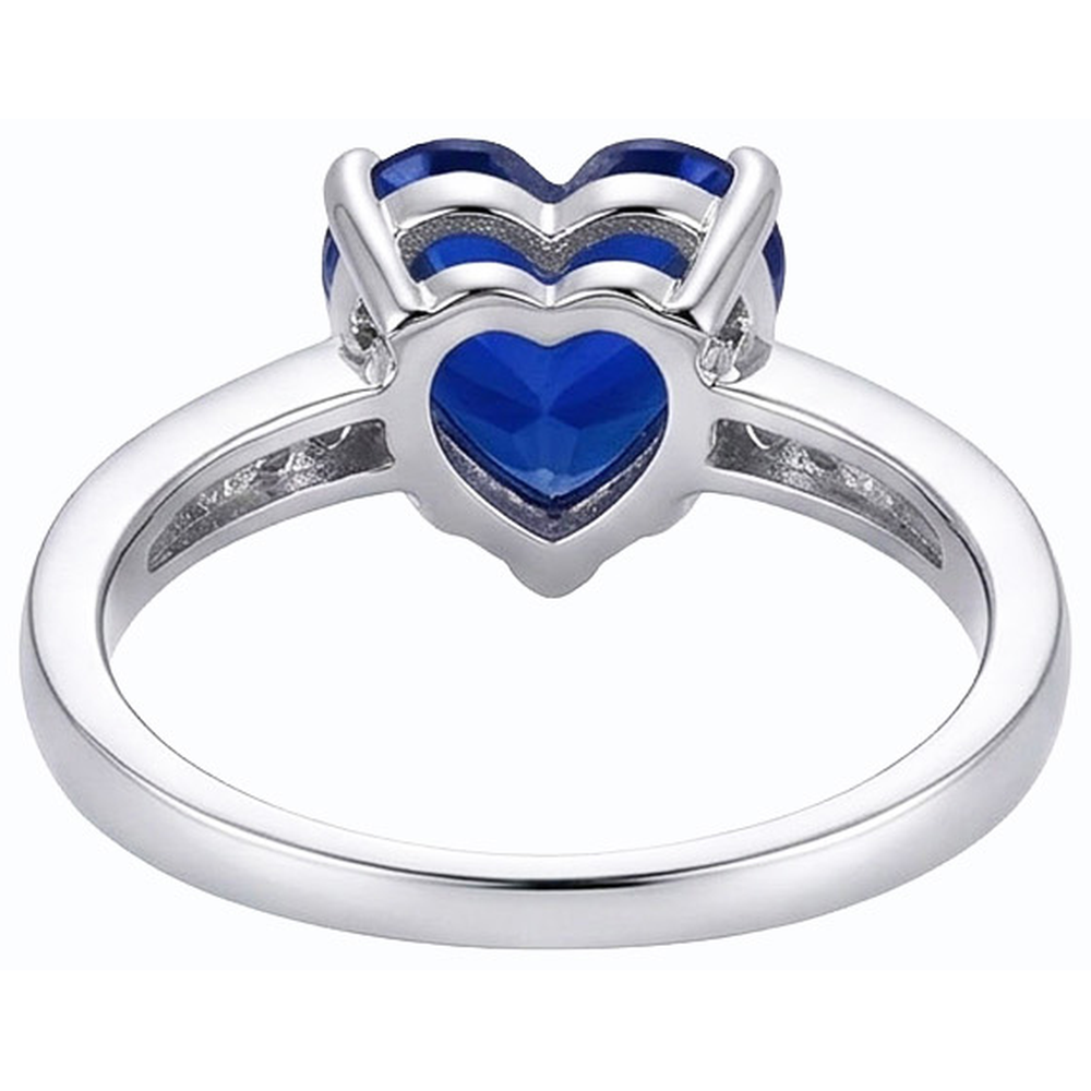 natural round sapphire 2.25ct ring on white background