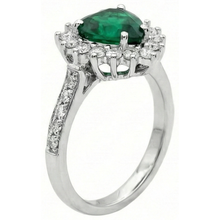 Heart Cut Green Emerald And Natural Earth Mined Diamond Engagement Ring 6 Carats White Gold 14K