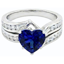natural round sapphire 3.50ct ring top view