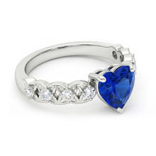 natural round sapphire 2.50ct ring close up detail