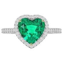 Handmade Gemstone Ring 2 ct – angle view