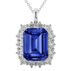 IGI Certified Blue Sapphire Gemstone Pendant 4.50 ct