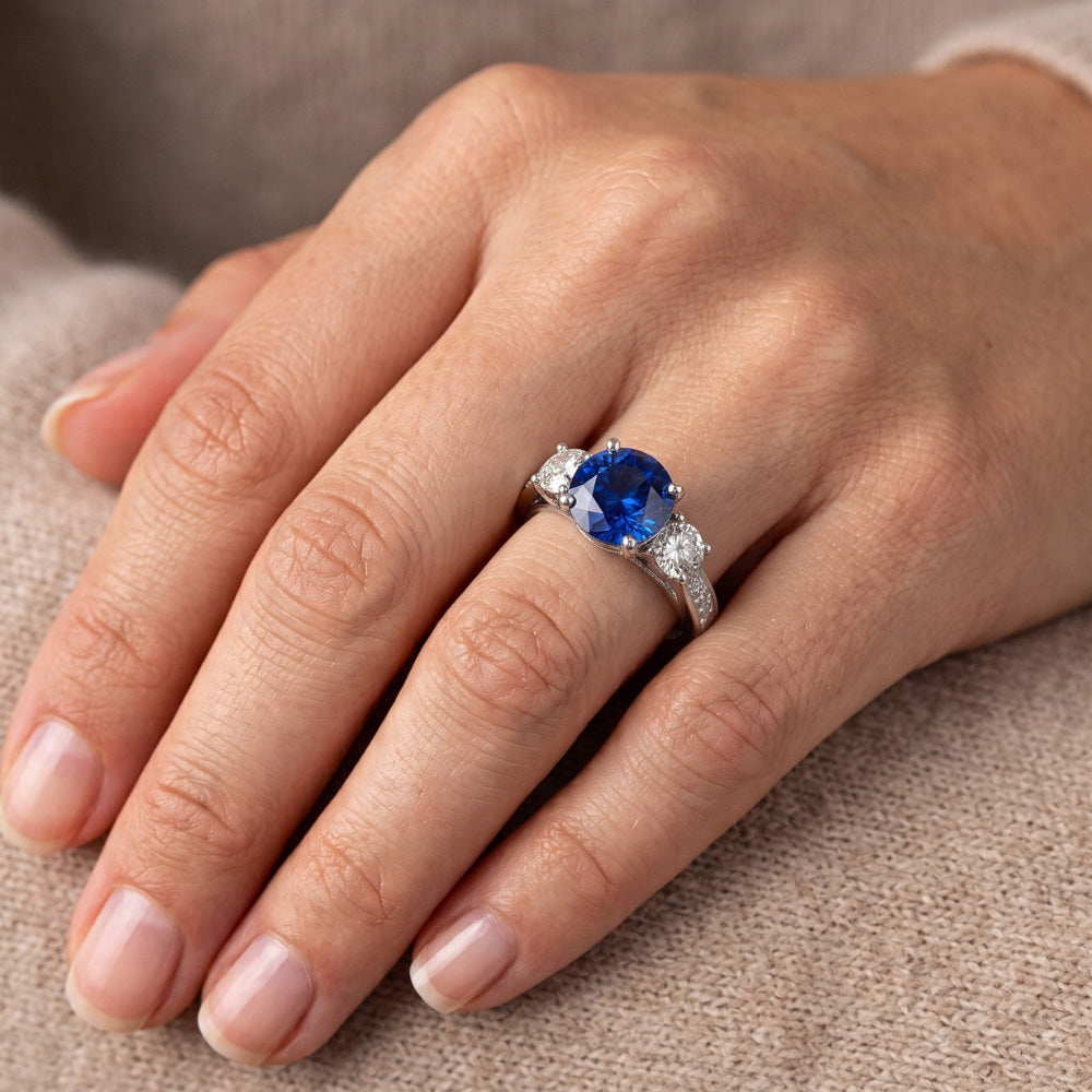 Ladies 3 Stone Style Natural Earth Mined Diamond Ring Round Blue Sapphire Gold 5 Carats