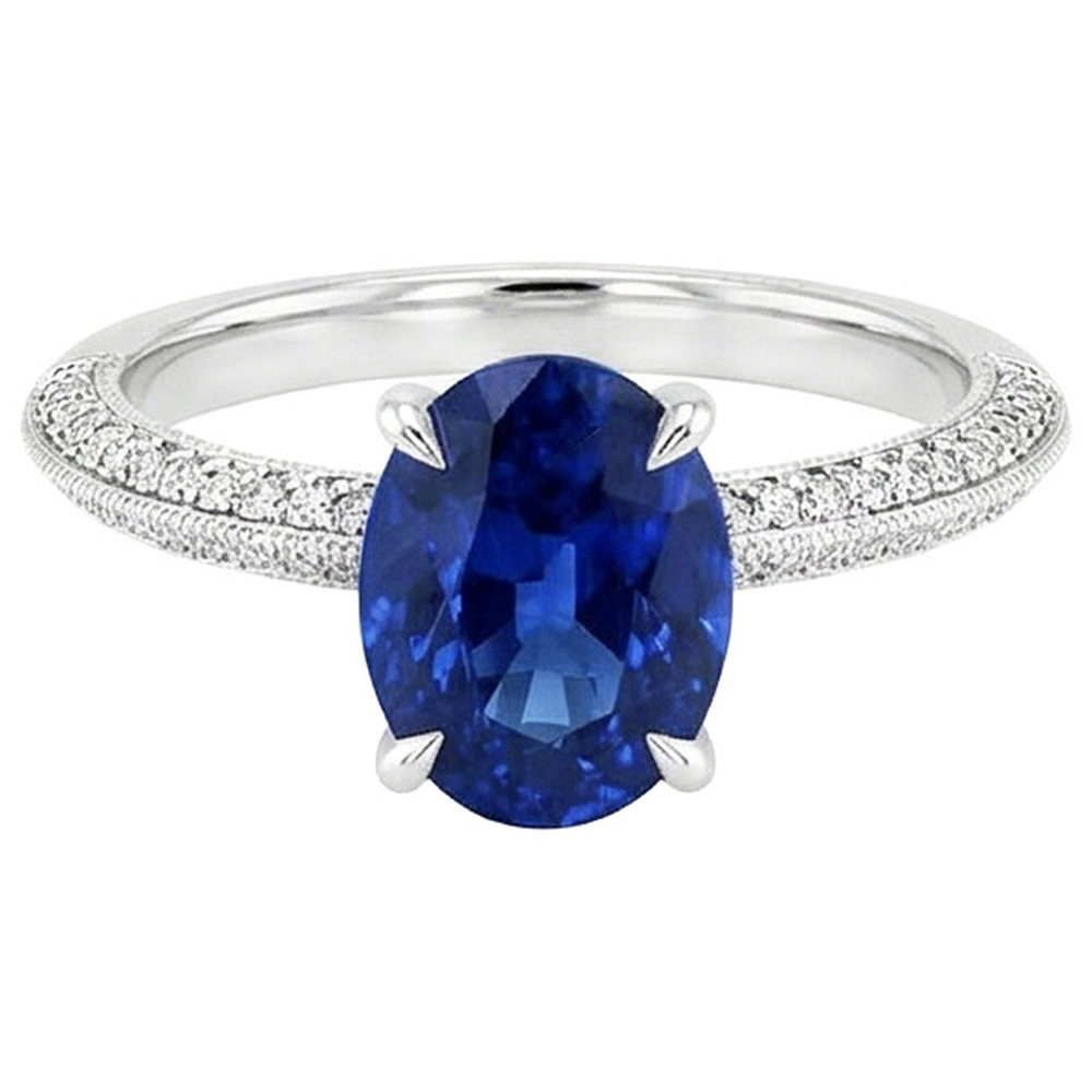 Ladies Antique Style Blue Sapphire Ring With Accents 5.50 Carats