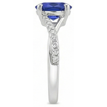 natural round sapphire 3ct ring profile view