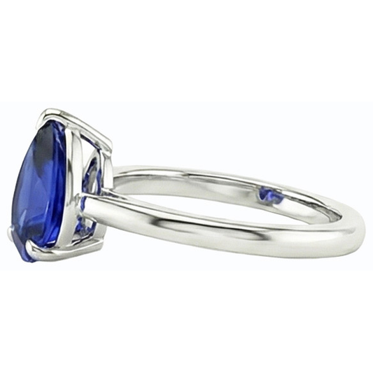 natural pear sapphire 2.50ct ring top view