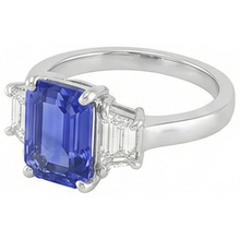 Ladies Three Stone Emerald Ceylon Sapphire Ring 2.50 Carats White Gold