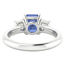 Ladies Wedding Ring Emerald Natural Earth Mined Diamonds 2 Carat Srilanka Sapphire 3 Stone