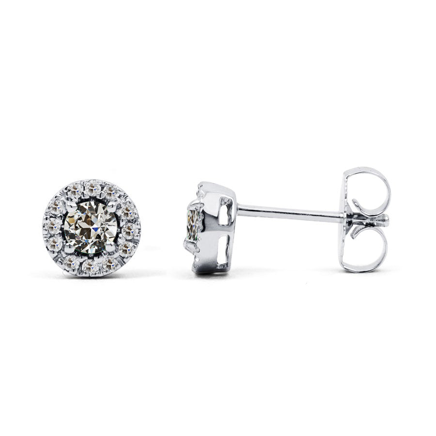 Luxurious Fine Diamond Stud Earrings 3.50 ct – main view