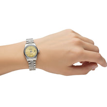 Ladies Rolex Datejust Watch Ss Champagne Stick Dial P2