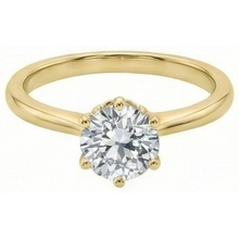 natural round diamond 1.50ct ring close up detail