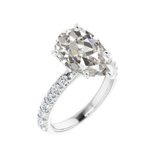 Old Mine Cut Diamond ring in 14K White Gold – front view