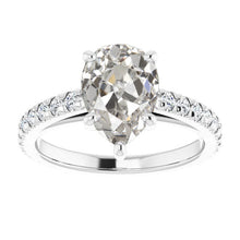 Old Mine Cut Diamond ring in 14K White Gold – main view