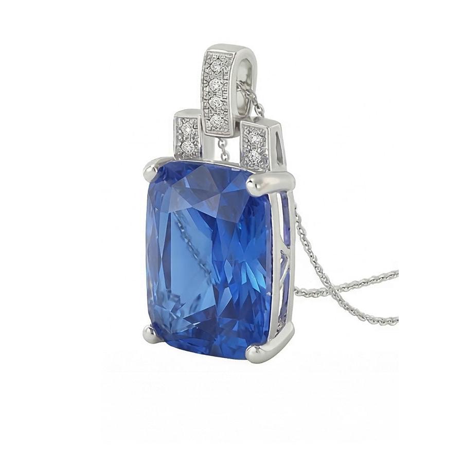 Elegant Gemstone Pendant 4.25 ct – angle view
