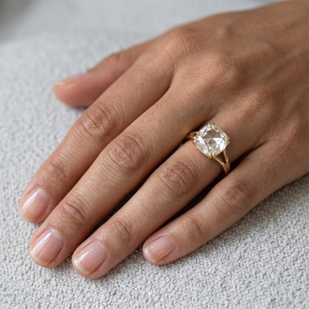 Luxury Solitaire Ring with Rose Cut Diamond – 3.75 ct