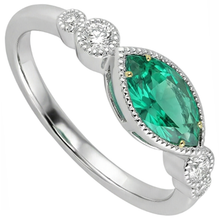 Marquise Fine Emerald ring in 14K Two Tone Gold – side view