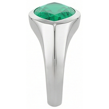 Genuine Colombian Emerald Gemstone Ring – top view