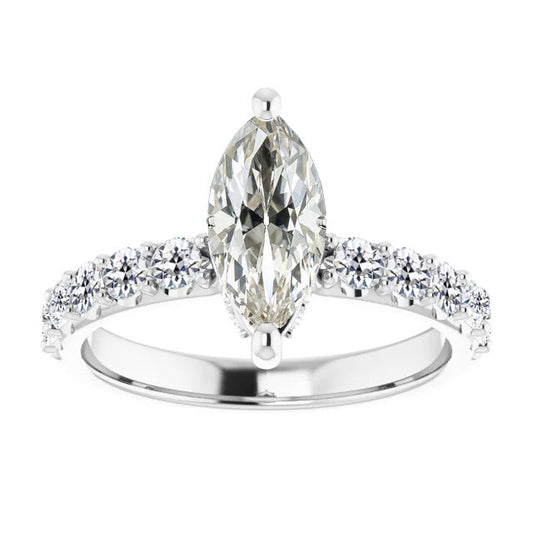 Marquise Brilliant Diamond ring in 14 Karat White Gold – main view