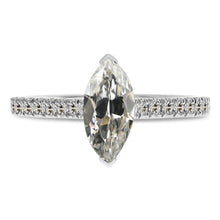 Exquisite Accent Solitaire Ring 4.50 ct – main view