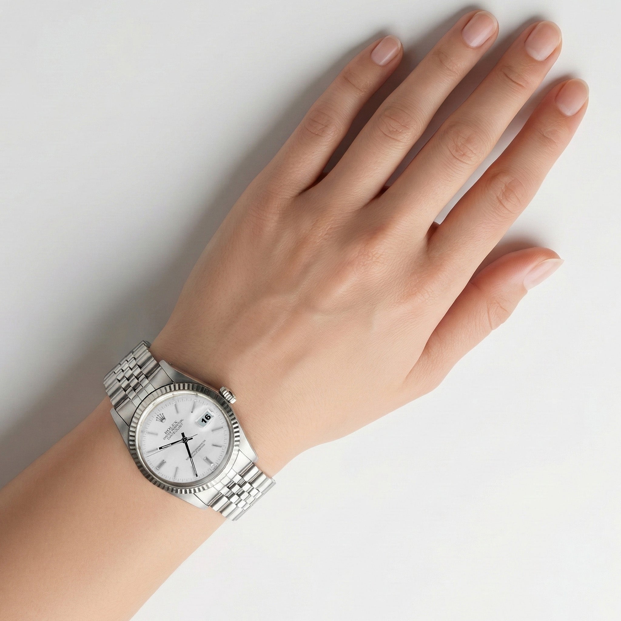 Men Rolex Datejust Watch Silver Dial Fluted Bezel Ss Bracelet