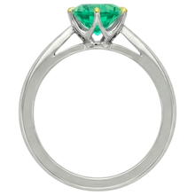 Real Colombian Emerald Precious Stone Ring – profile view