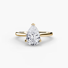Handcrafted Diamond Setting ct – top view