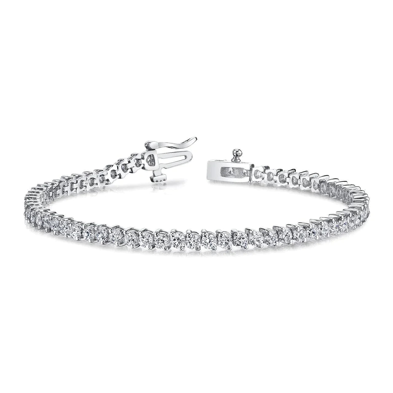 Natural 15 Carat Women's Diamond Gold Bracelet