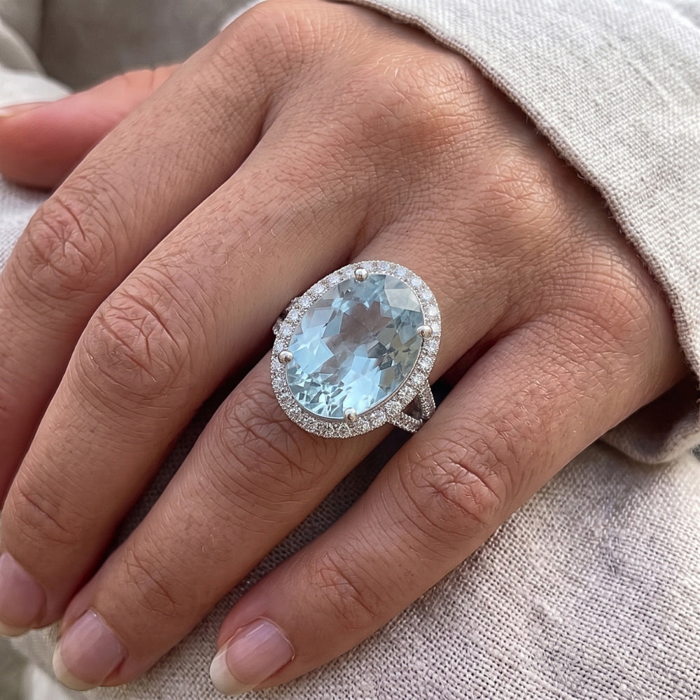 Natural Aquamarine Ring 16.35ct - White Gold 14K