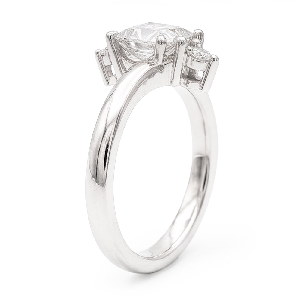 Natural Diamond Ring 2.20ct - White Gold 14K