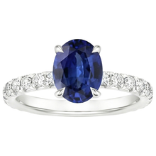 natural round sapphire 4ct ring profile view