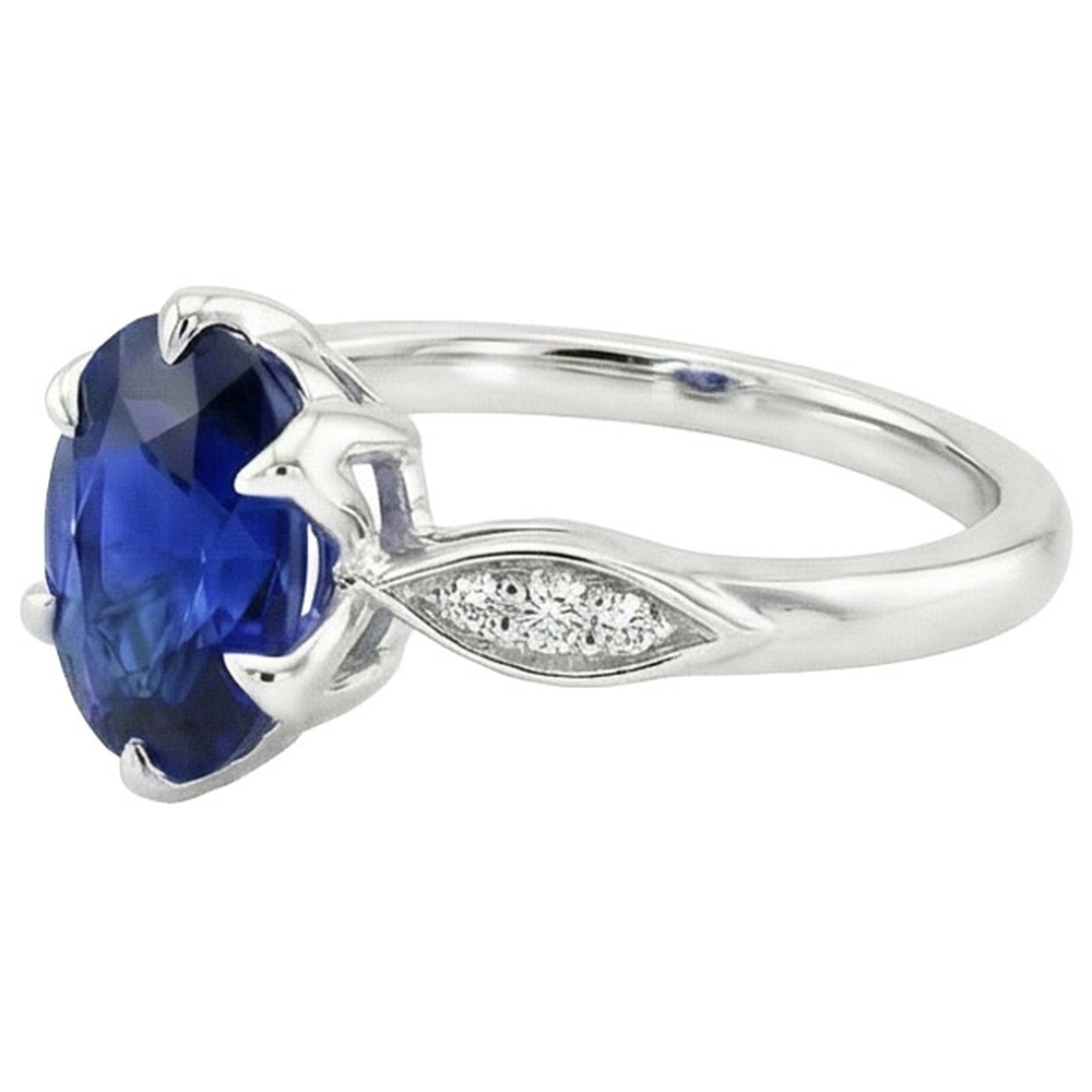 natural round sapphire 3.50ct ring on white background