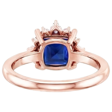 natural round sapphire 5.50ct ring close up detail