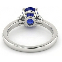 natural round sapphire 3.50ct ring profile view