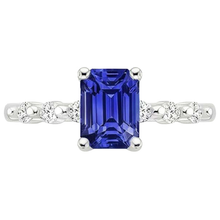 natural emerald sapphire 3.50ct ring profile view