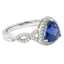 natural round sapphire 3ct ring close up detail