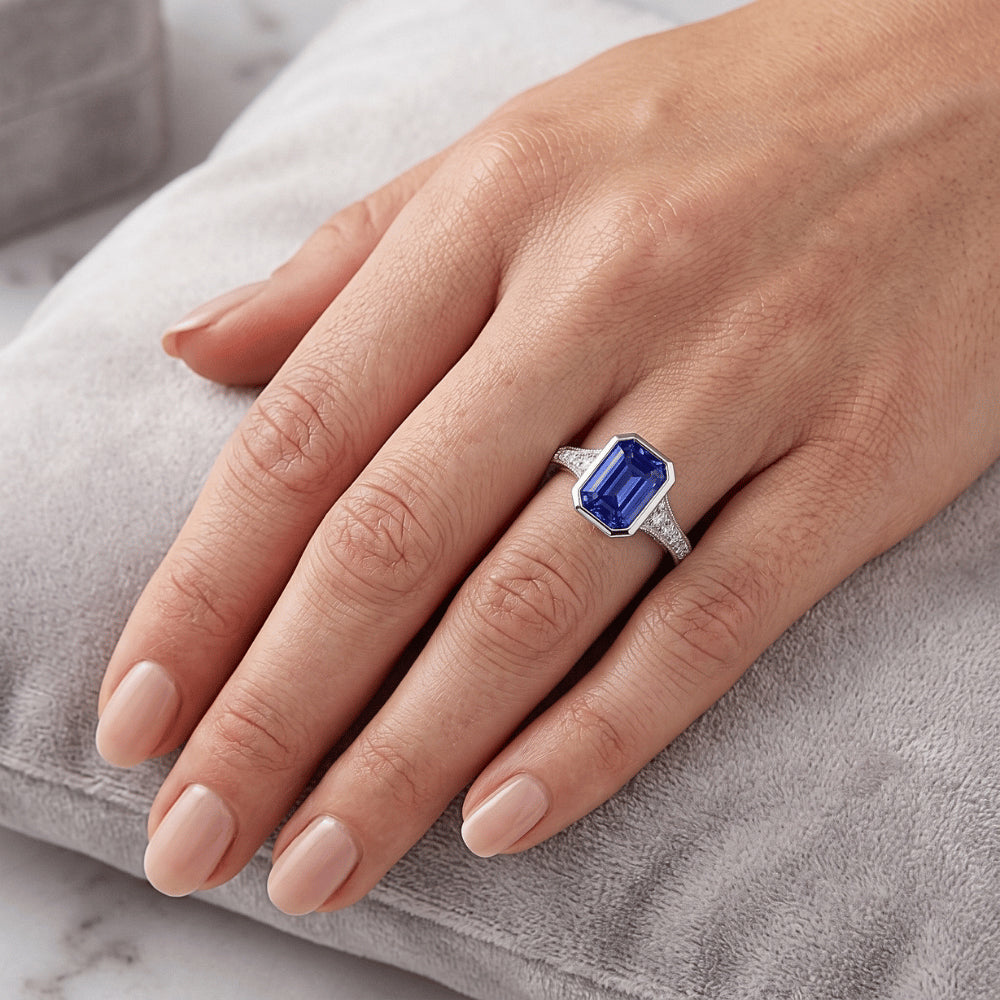 Natural Earth Mined Diamond Gemstone Jewellery Bezel Set Radiant Blue Sapphire Ring 3 Carats