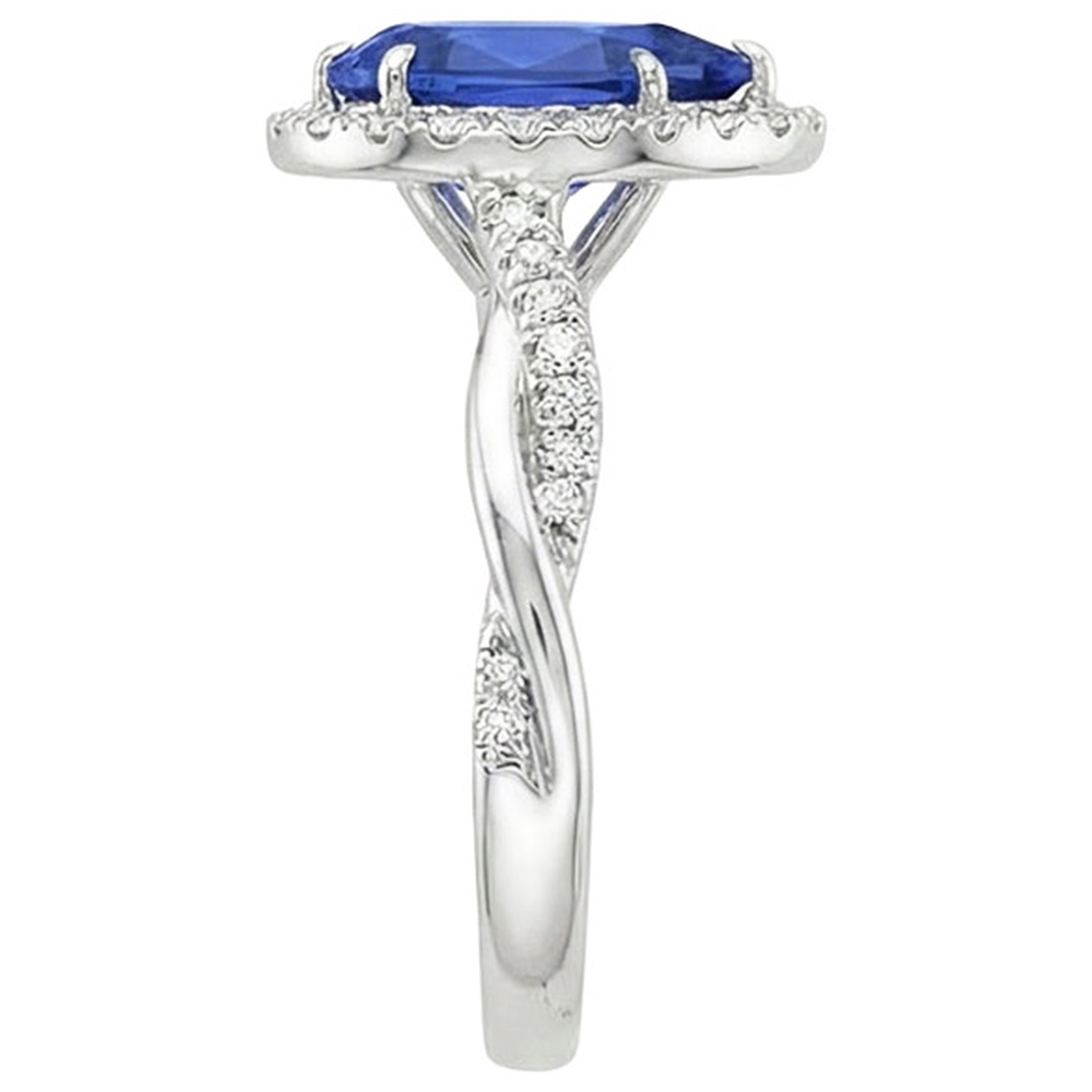 natural round sapphire 5.50ct ring on white background