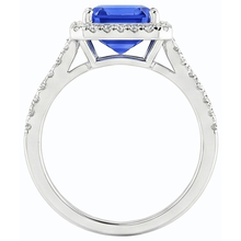 natural emerald sapphire 4.50ct ring on white background