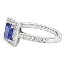 natural emerald sapphire 3ct ring top view