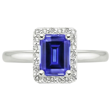 natural emerald sapphire 4ct ring profile view