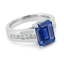 natural emerald sapphire 2.50ct ring top view