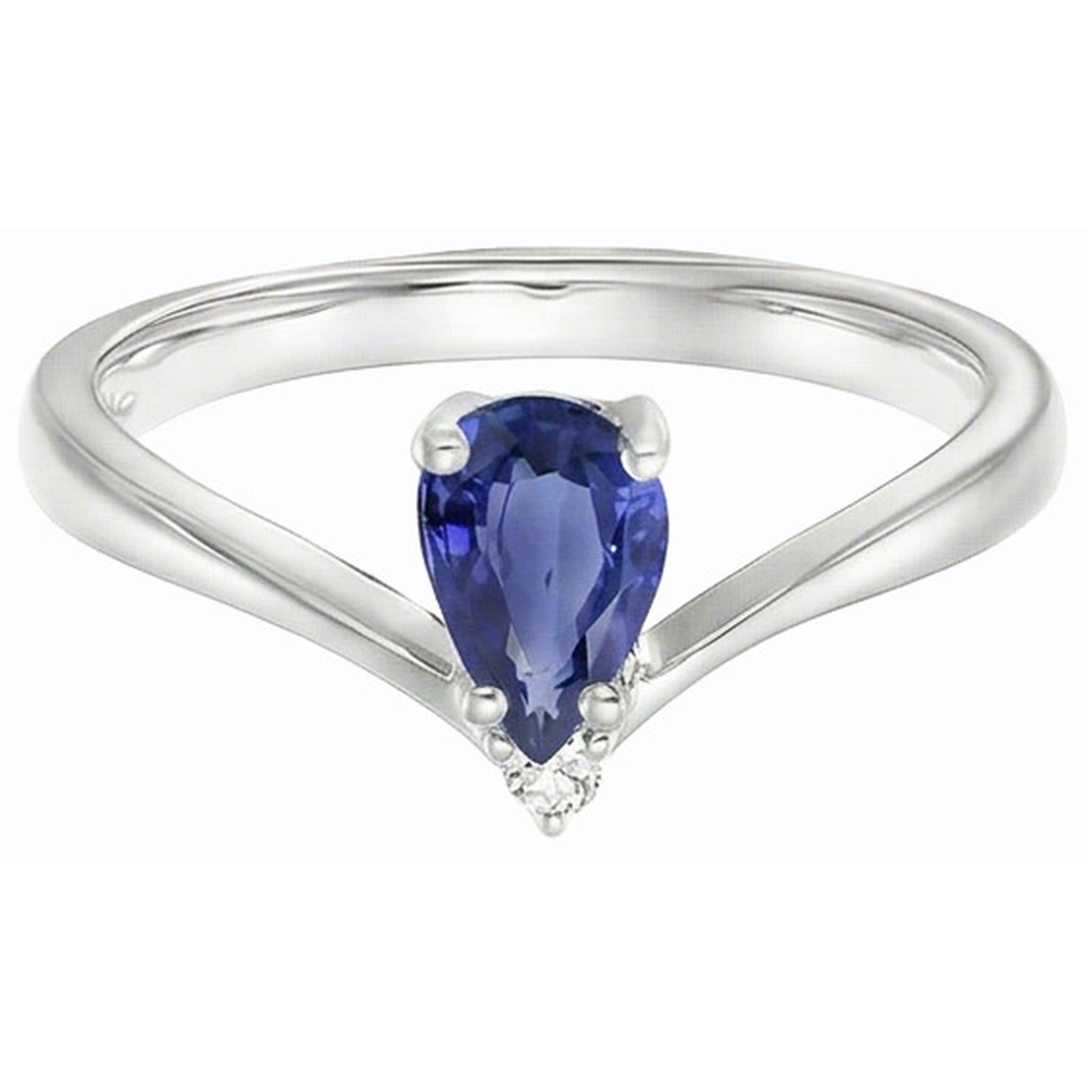 natural round sapphire 1.25ct ring on white background