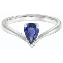 natural round sapphire 1.25ct ring on white background