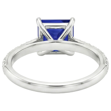 natural round sapphire 5.25ct ring top view